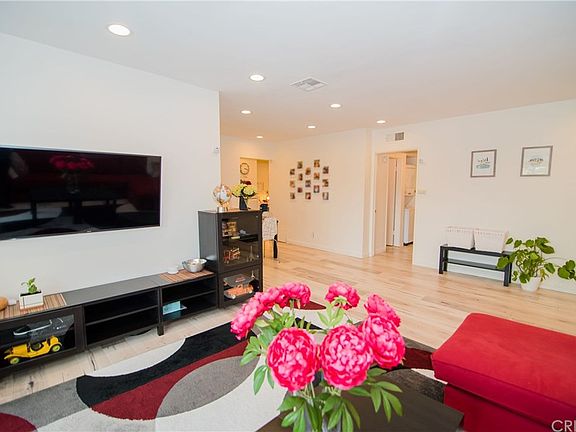 5th image of 5055 Coldwater Canyon Ave APT 203