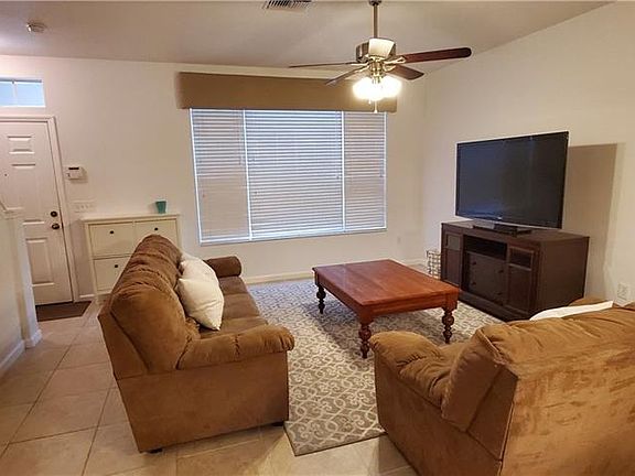 4th image of 2110 Golden Oak Ln