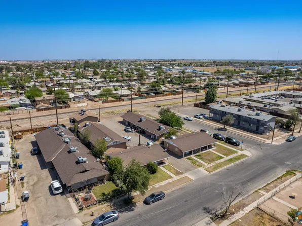 1000-1002 Woodward Ave #840-844-8, El Centro, CA 92243