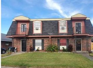 7201 Salem Dr, New Orleans, LA 70127