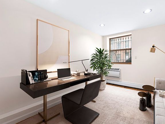 4th image of 215 W 22nd St #1