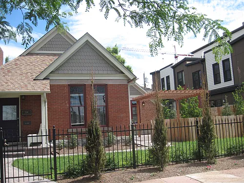2146 Glenarm Pl Photo 1
