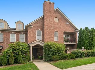 5656 Hampshire Ln, Ypsilanti, MI 48197