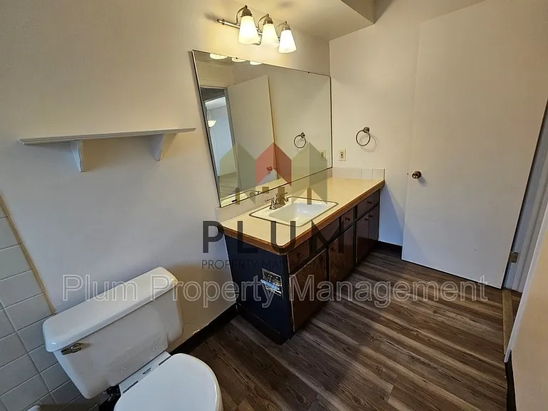200 Eddy Ave #1C — Photo 9