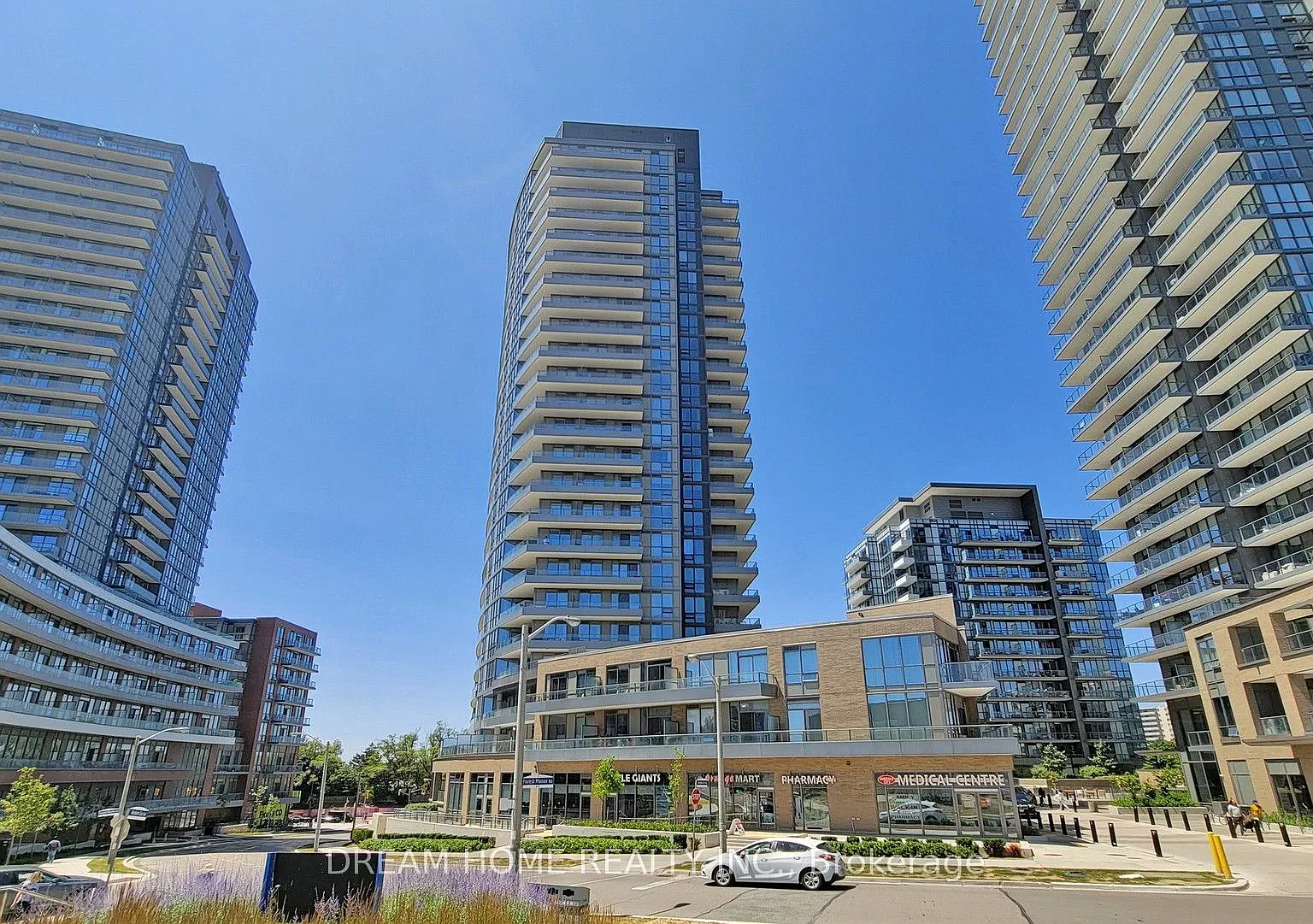 2 bed, $2,300 — Photo 3
