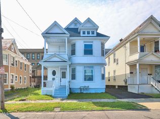 421 Summit Avenue, Schenectady, NY 12307