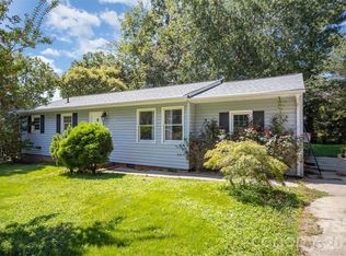 904 Timberlane Dr, Mount Holly, NC 28120