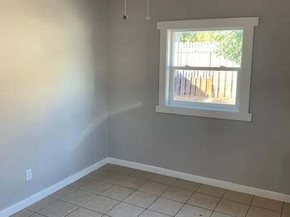 (undisclosed Address), Modesto, CA 95351