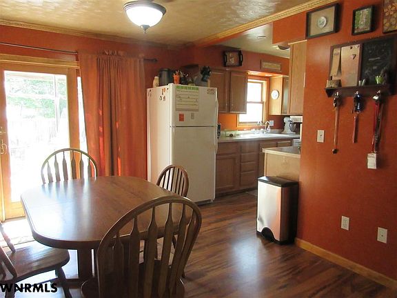 3rd image of 1609 Avenue F