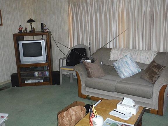 4th image of 120 Juniperus Dr #43