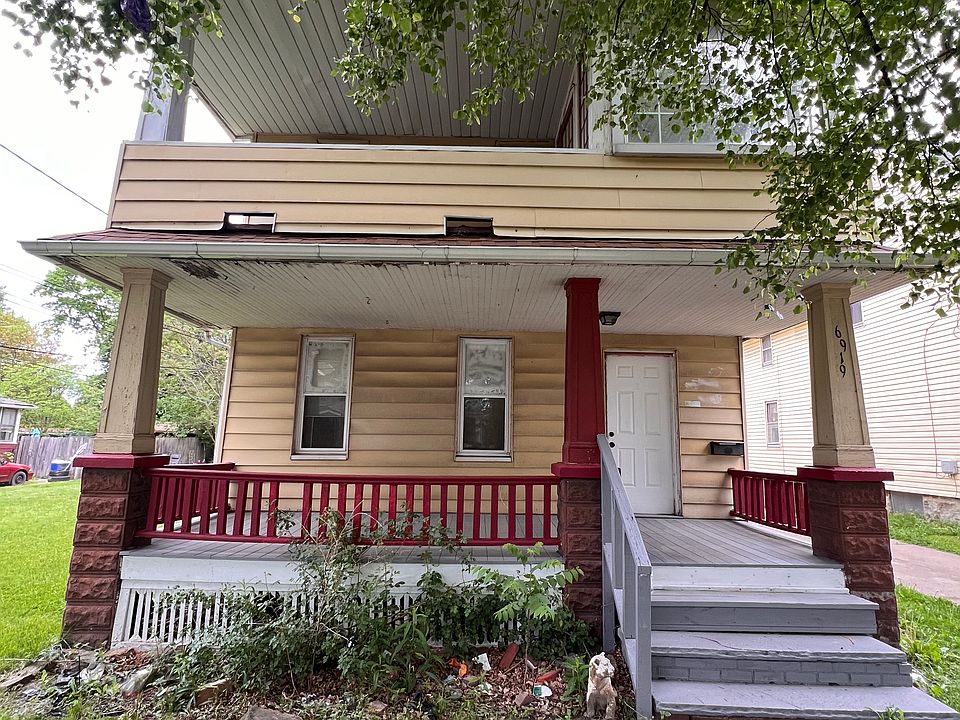 1st image of 6919 Fullerton Ave #1/2