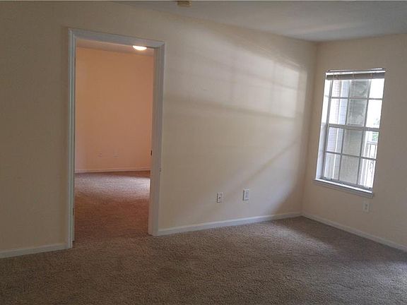 3rd image of 31255 Paradise Cmns APT 917