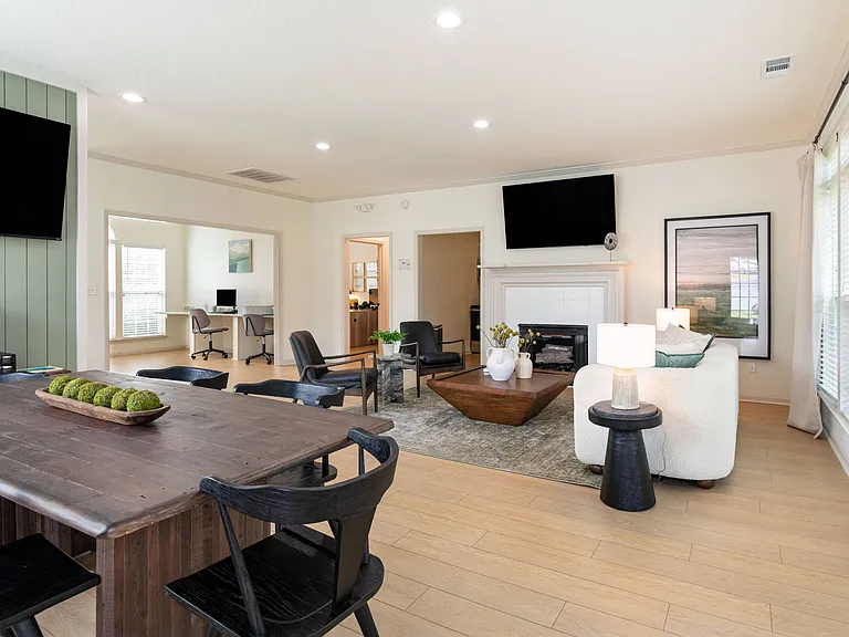 Water Oak Apartments — Photo 16