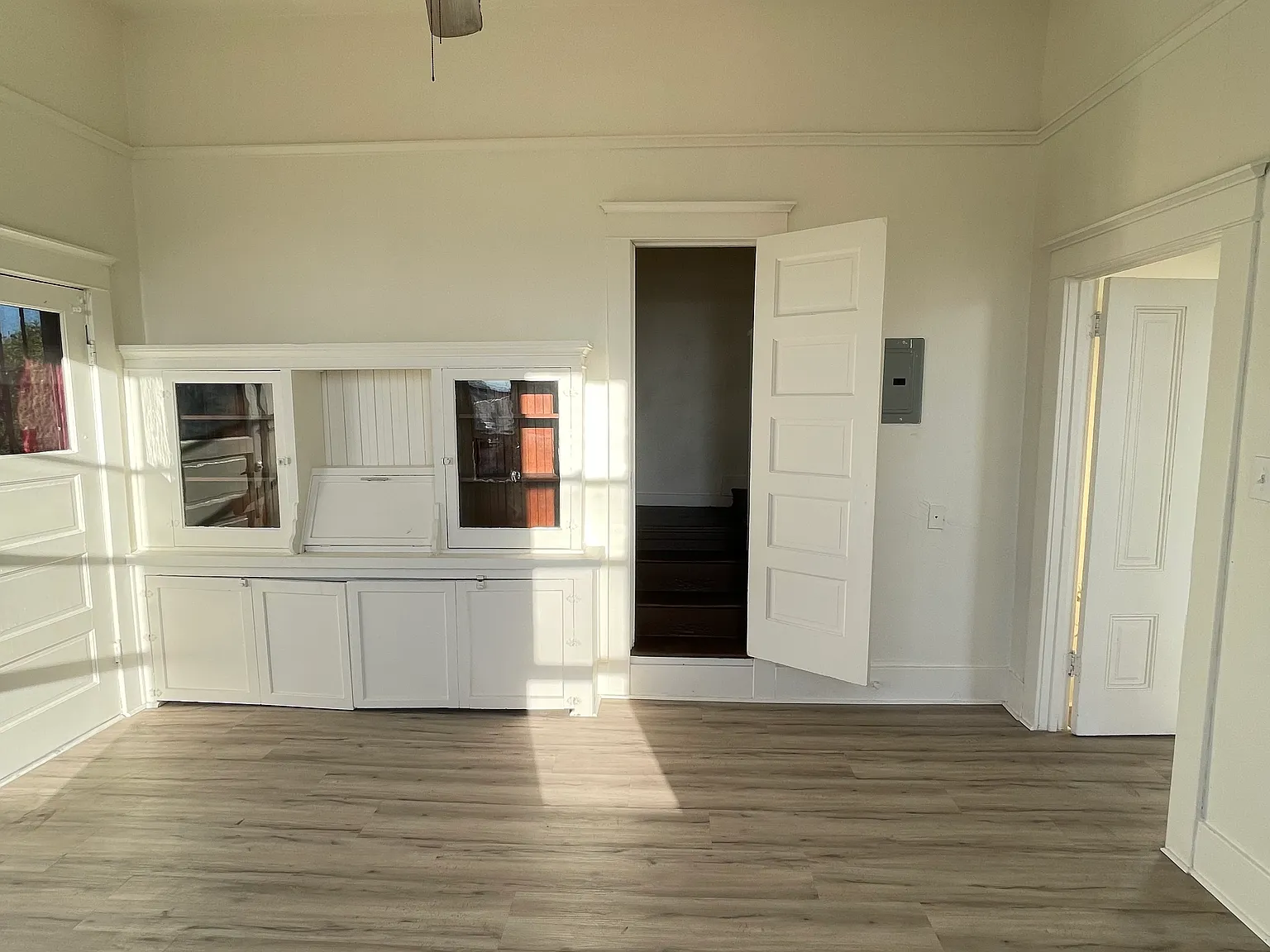 3 bed, $3,100 — Photo 3
