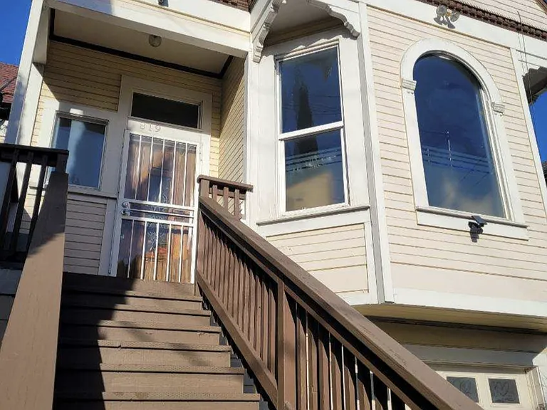 35th Ave — Photo 7