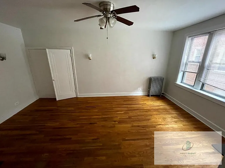 4915-19 W Belle Plaine Ave #4915-214 — Photo 5