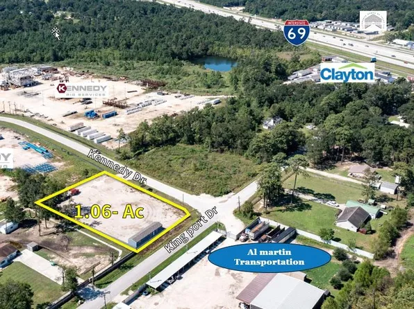 13628 Kennedy Dr, Splendora, TX 77372