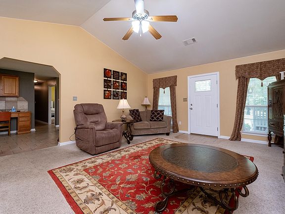 5th image of 1312 Cherrywood Ave