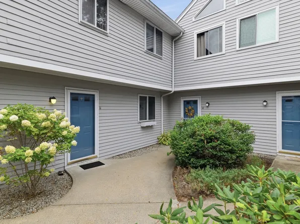 195 Lake St Unit 11, Weymouth, MA 02189