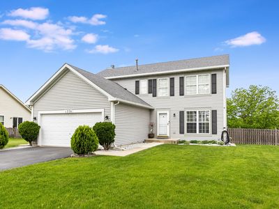1376 Dahlgren Ln, Minooka, IL, 60447