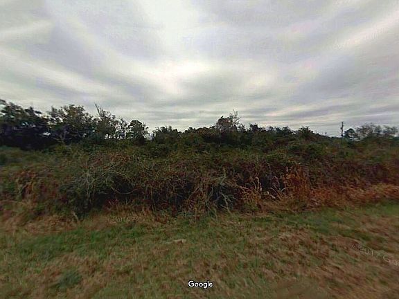 4th image of 248 Everett Dr