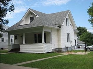 219 E Tilden St, Postville, IA 52162