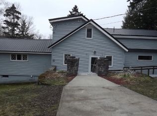 325 Lake Rd, Star Lake, NY 13690