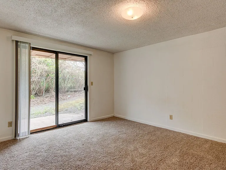 Alpine Village Apartments — Photo 8