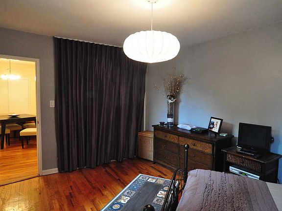 5th image of 46-01 39th Avenue