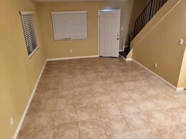 513 Leon Ave, Modesto, CA 95351