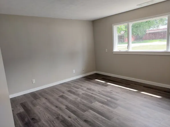 2639 S Whittier Ave #3, Springfield, IL 62704