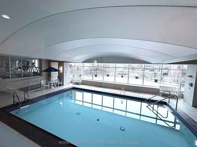 234 Rideau St #504A — Photo 4