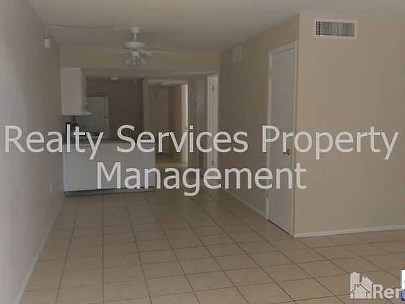 3rd image of 2405 Hanson St APT A2