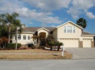 10128 Londonshire Ln, Tampa, FL 33647