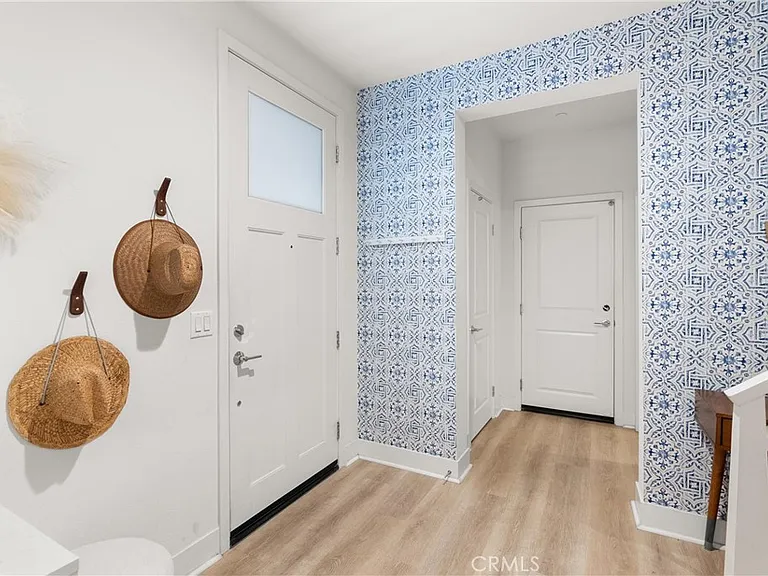 710 W Tribella Ct — Photo 4
