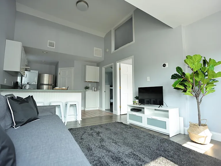 1820 Parkway #1 — Photo 12