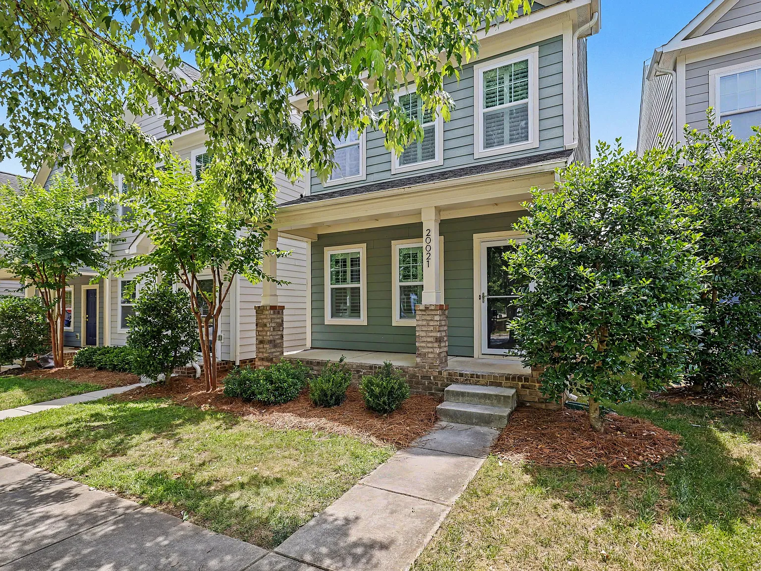 3 bed, 2.5 bath, 1507 sqft, $2,750 — Photo 1