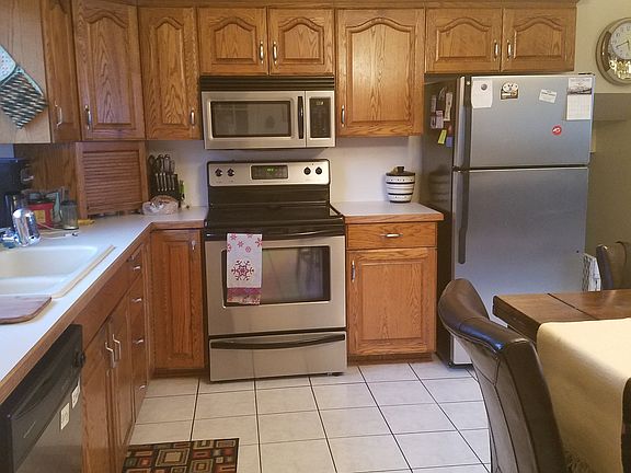 3rd image of 3251 W Spring Glen Cir