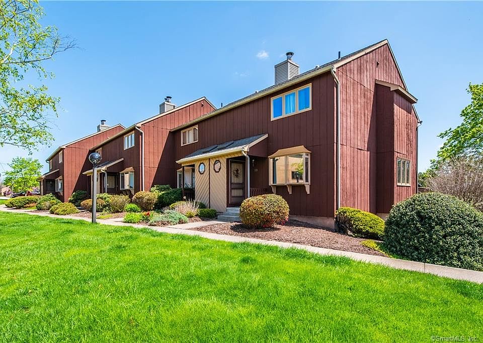 1st image of 119 Skyview Dr #119
