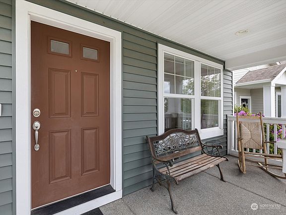 3rd image of 2311 87th Drive NE