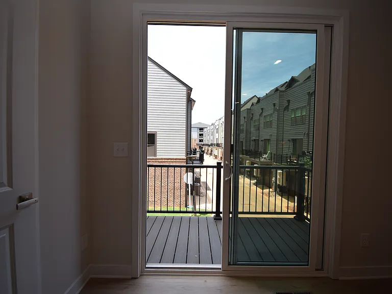 4810 Chastain Ave — Photo 14