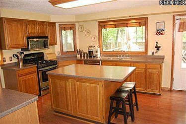 5th image of 2947 Fox Burrow Dr