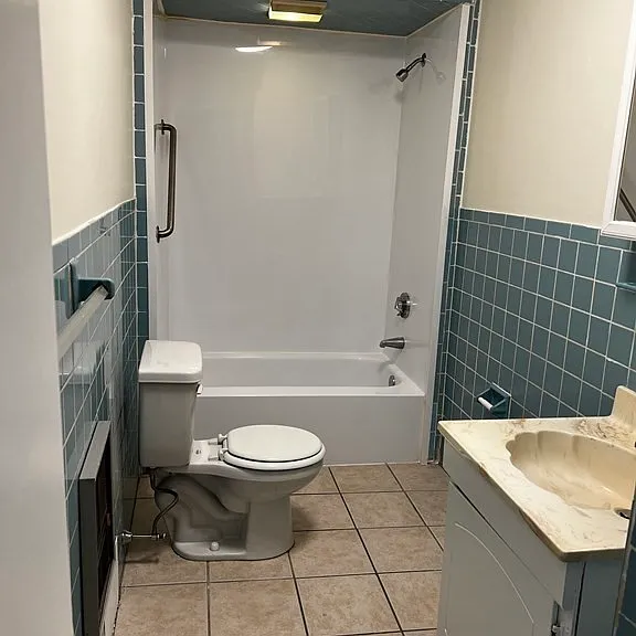452 Main St #3 — Photo 6