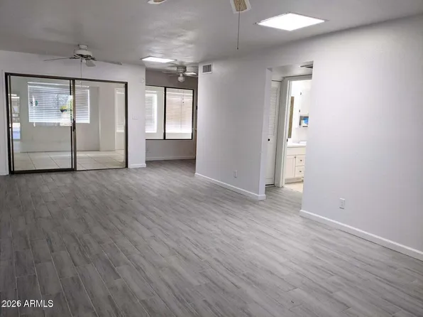 7733 E Columbine Way, Mesa, AZ 85208