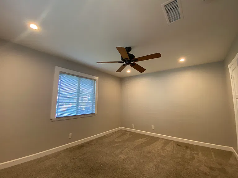 1237 W Chestnut Ave — Photo 11