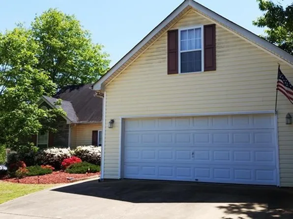 15 Freeman Ct, Covington, GA 30016