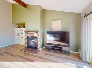 15 Loma Vista St, Los Alamos, NM 87544