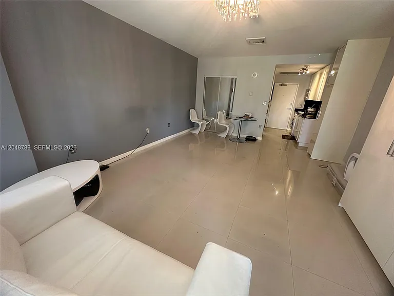 10275 Collins Ave #112 — Photo 23