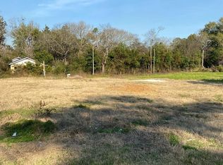 501 Moultrie Rd, Albany, GA 31705