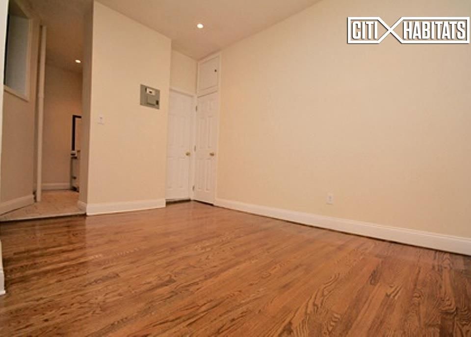 1st image of 224 Thompson St APT 1A